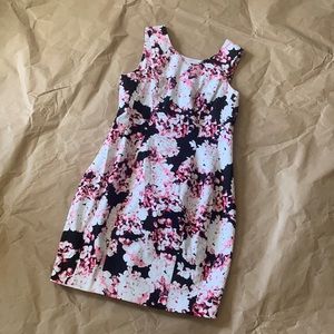 Beautiful lined dress, bought in London.